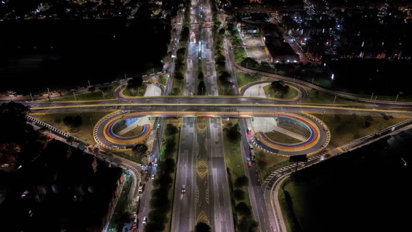 Una nueva obra vial que beneficiará a miles entró en funcionamiento en pleno cumpleaños de Bogotá Una nueva obra vial que beneficiará a miles entró en funcionamiento en pleno cumpleaños de Bogotá