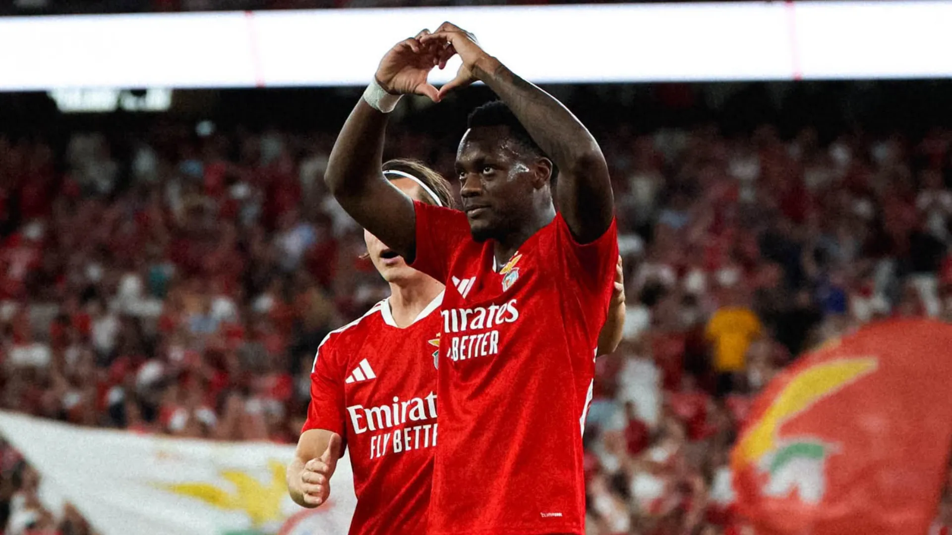Jhon Durán gol con Benfica