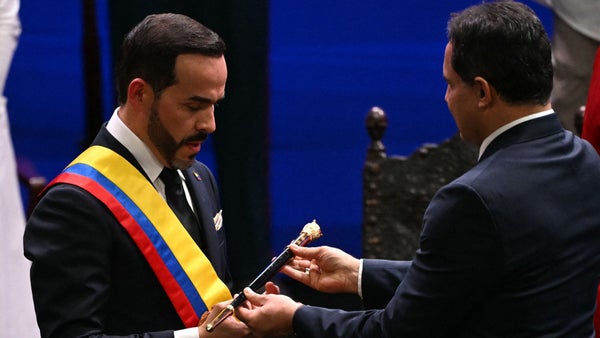 Presidente del Senado Honorio Henríquez pide consensos y anuncia apoyo legislativo al nuevo gobierno Presidente del Senado Honorio Henríquez pide consensos y anuncia apoyo legislativo al nuevo gobierno
