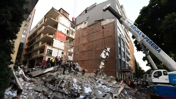 Imágenes de los desaparecidos por el terremoto de magnitud 7,4 en Colombia Imágenes de los desaparecidos por el terremoto de magnitud 7,4 en Colombia