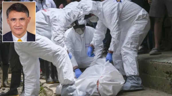 Director de Medicina Legal reveló cómo identifican y entregan los cuerpos tras el terremoto Director de Medicina Legal reveló cómo identifican y entregan los cuerpos tras el terremoto
