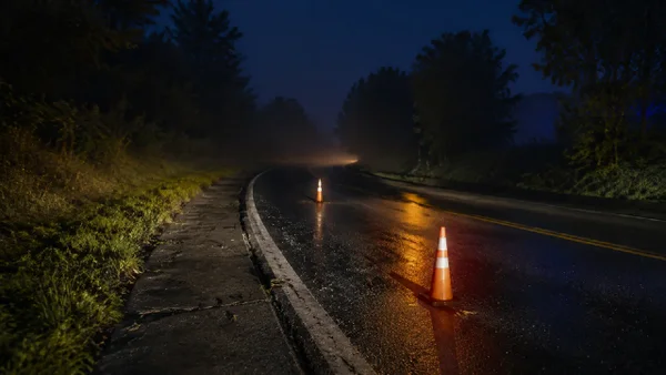 Reconocido cantante sufrió grave accidente de tránsito: su esposa falleció Reconocido cantante sufrió grave accidente de tránsito: su esposa falleció