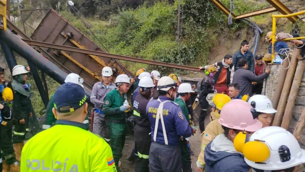Encuentran sin vida a los seis mineros que habían quedado atrapados tras una explosión en Cucunubá Encuentran sin vida a los seis mineros que habían quedado atrapados tras una explosión en Cucunubá