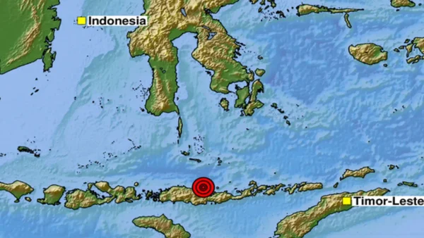 Fuerte terremoto de magnitud 7,7 sacudió Indonesia este viernes, 14 de agosto Fuerte terremoto de magnitud 7,7 sacudió Indonesia este viernes, 14 de agosto