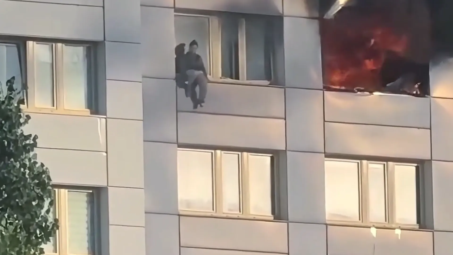 video-incendio-berlin-mujer-piso-11-rescate