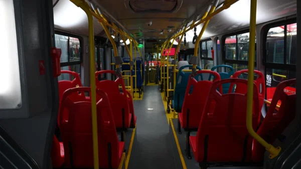 Entregan 50 buses eléctricos para Transmilenio: ¿Qué características tienen? Entregan 50 buses eléctricos para Transmilenio: ¿Qué características tienen?