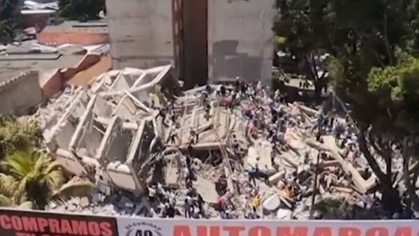 ¿Cómo será la reconstrucción tras el terremoto? Gobierno plantea tres fases para recuperar las zonas afectadas ¿Cómo será la reconstrucción tras el terremoto? Gobierno plantea tres fases para recuperar las zonas afectadas