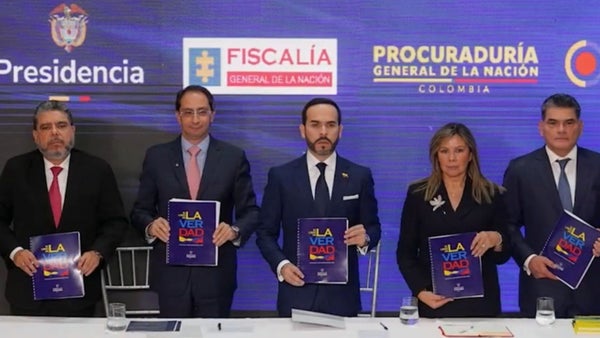 Las denuncias más controvertidas del 'Libro de la Verdad' con presuntos hechos de corrupción del gobierno Petro Las denuncias más controvertidas del 'Libro de la Verdad' con presuntos hechos de corrupción del gobierno Petro