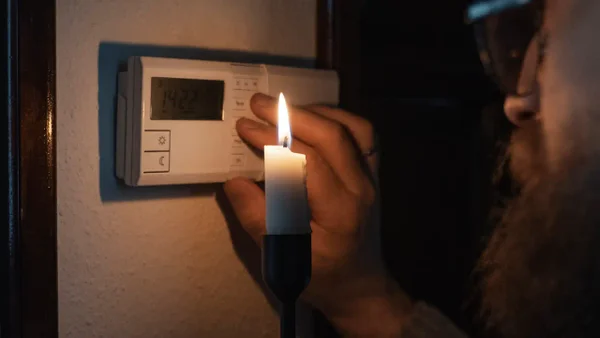 Barrios se quedarán sin luz hasta por 11 horas: conozca las zonas donde se suspenderá el servicio Barrios se quedarán sin luz hasta por 11 horas: conozca las zonas donde se suspenderá el servicio