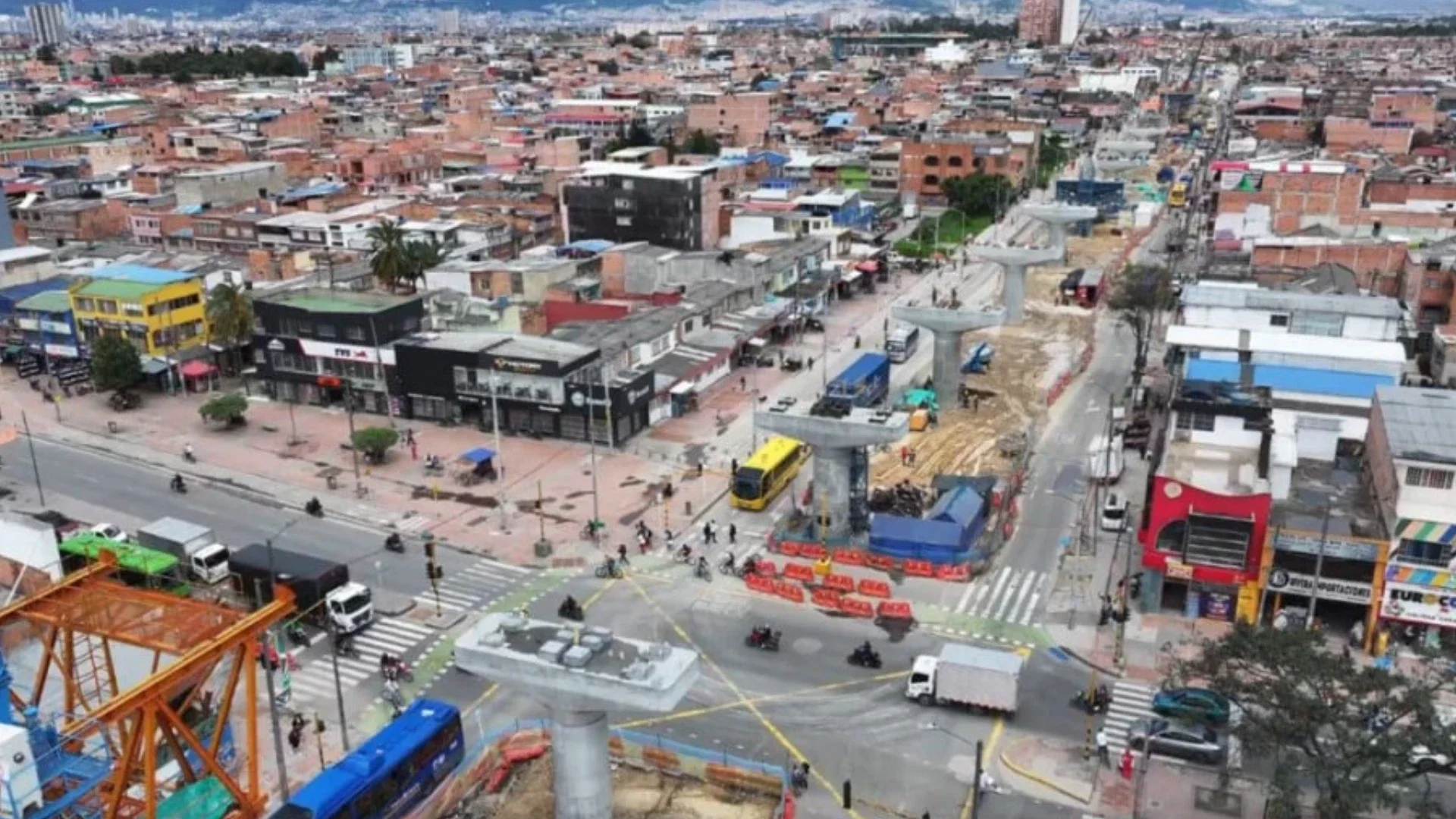 Avenida Agoberto Mejía.