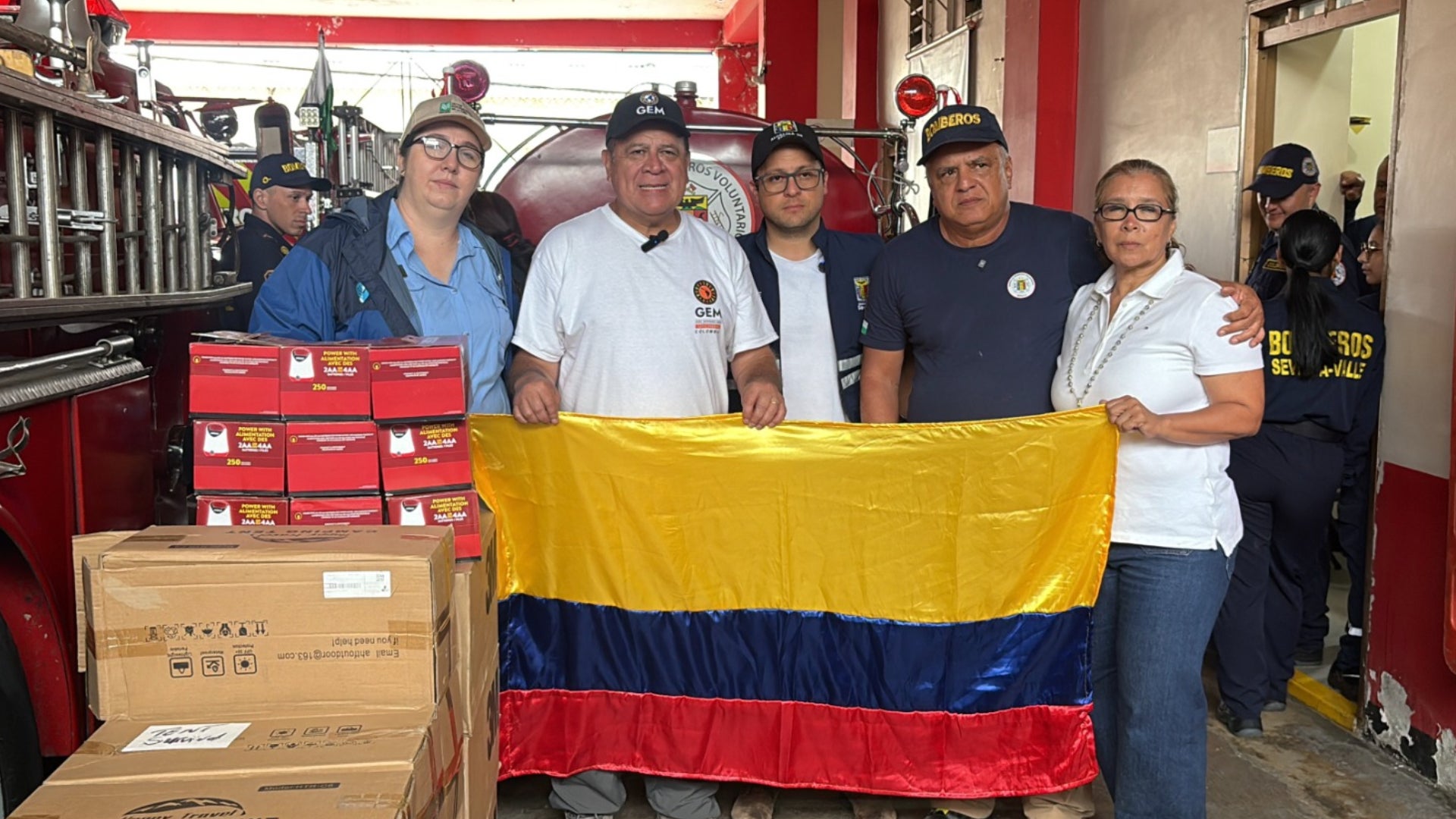 Asocaña, GEM Latam y Gobernación del Valle entregan 80 toneladas de ayuda humanitaria a damnificados por terremoto en Colombia