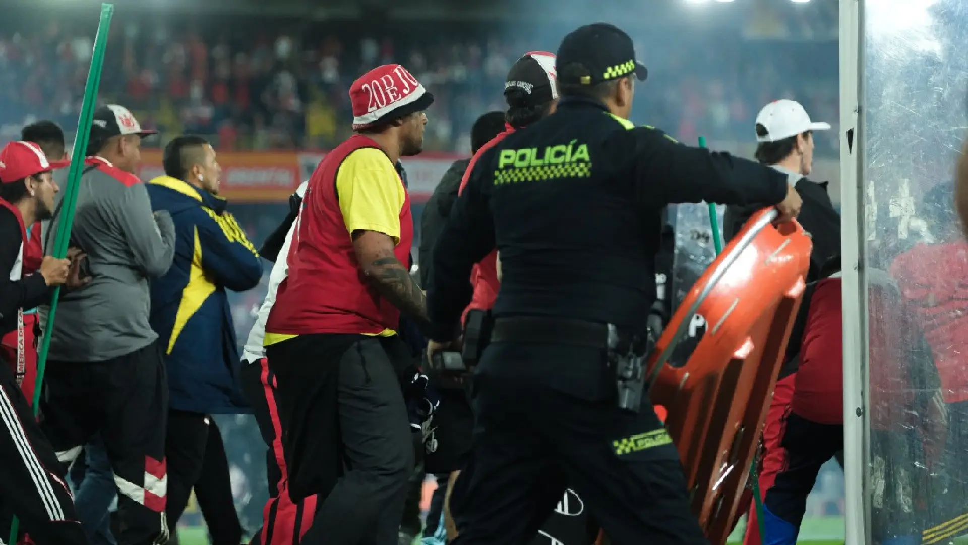 Policía se encargará de la requisa en los partidos de El Campin.