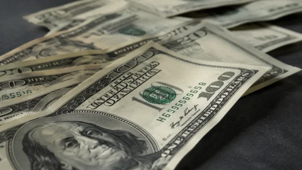 ¡Inesperada tendencia! Así abrió el dólar en Colombia hoy 27 de agosto de 2026
