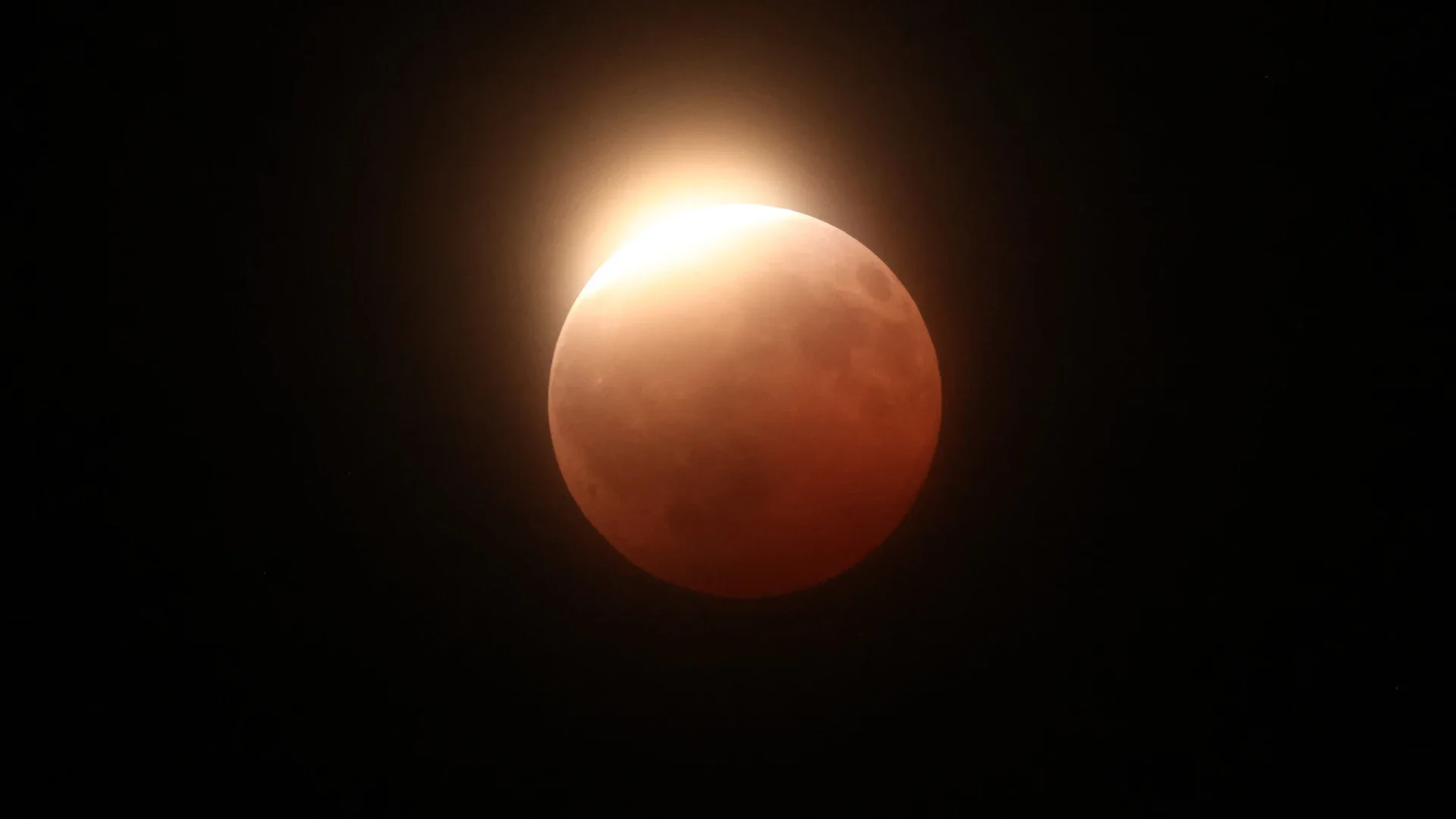 Eclipse lunar del 27 de agosto.