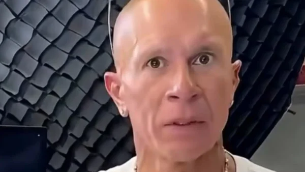 "Hasta yo me alcancé a preocupar": doctor Bayter anunció decisión tras su cambio físico que generó angustia "Hasta yo me alcancé a preocupar": doctor Bayter anunció decisión tras su cambio físico que generó angustia