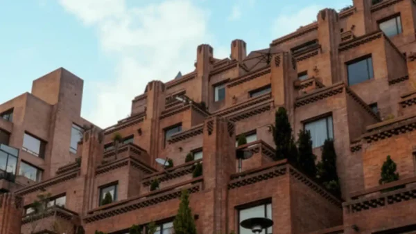 Multas millonarias por modificar obras de Rogelio Salmona en Bogotá: esto se sabe