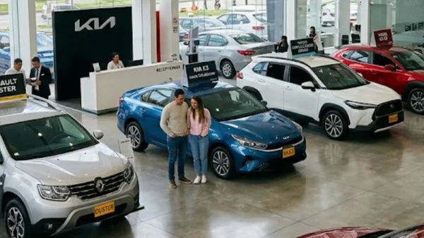 Top 10 de carros más vendidos en agosto: El liderazgo sorpresa de los eléctricos Top 10 de carros más vendidos en agosto: El liderazgo sorpresa de los eléctricos