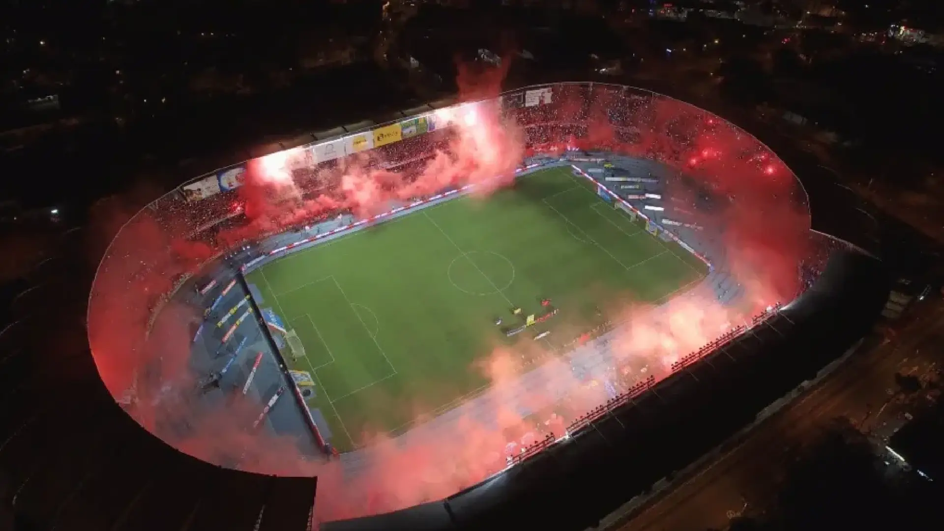 Tribunas habilitadas para America vs Alianza