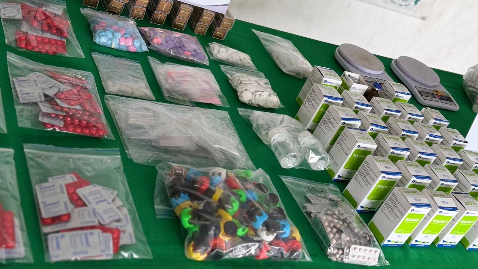 Droga descubierta en un taxi de Bogotá