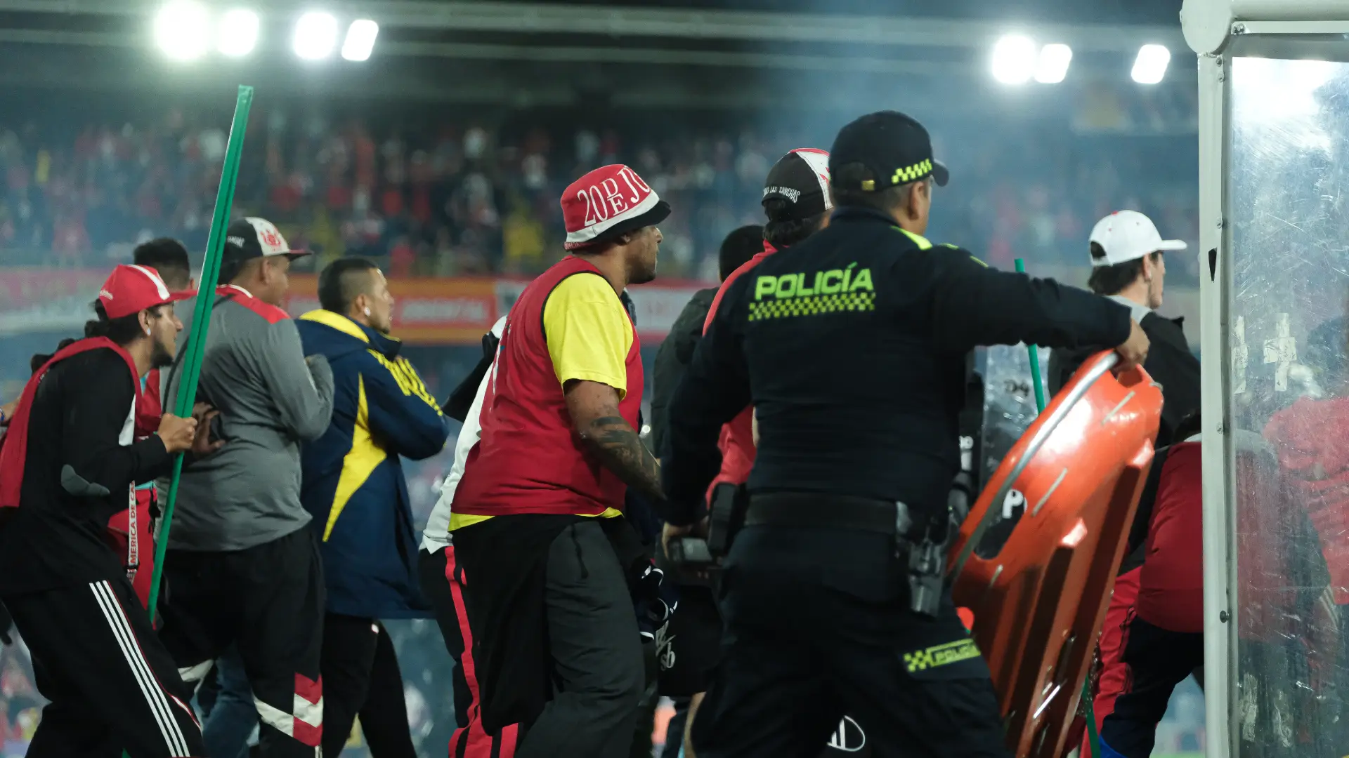 Sanciones a América de Cali y Santa Fe