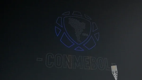 Independiente Santa Fe recibió FUERTE sanción de Conmebol antes del partido vs. Vasco da Gama Independiente Santa Fe recibió FUERTE sanción de Conmebol antes del partido vs. Vasco da Gama