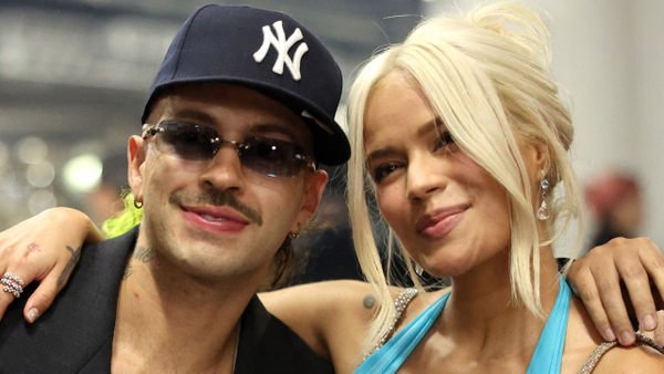 Karol G y Feid compartieron el mismo triunfo durante los Premios Juventud 2026