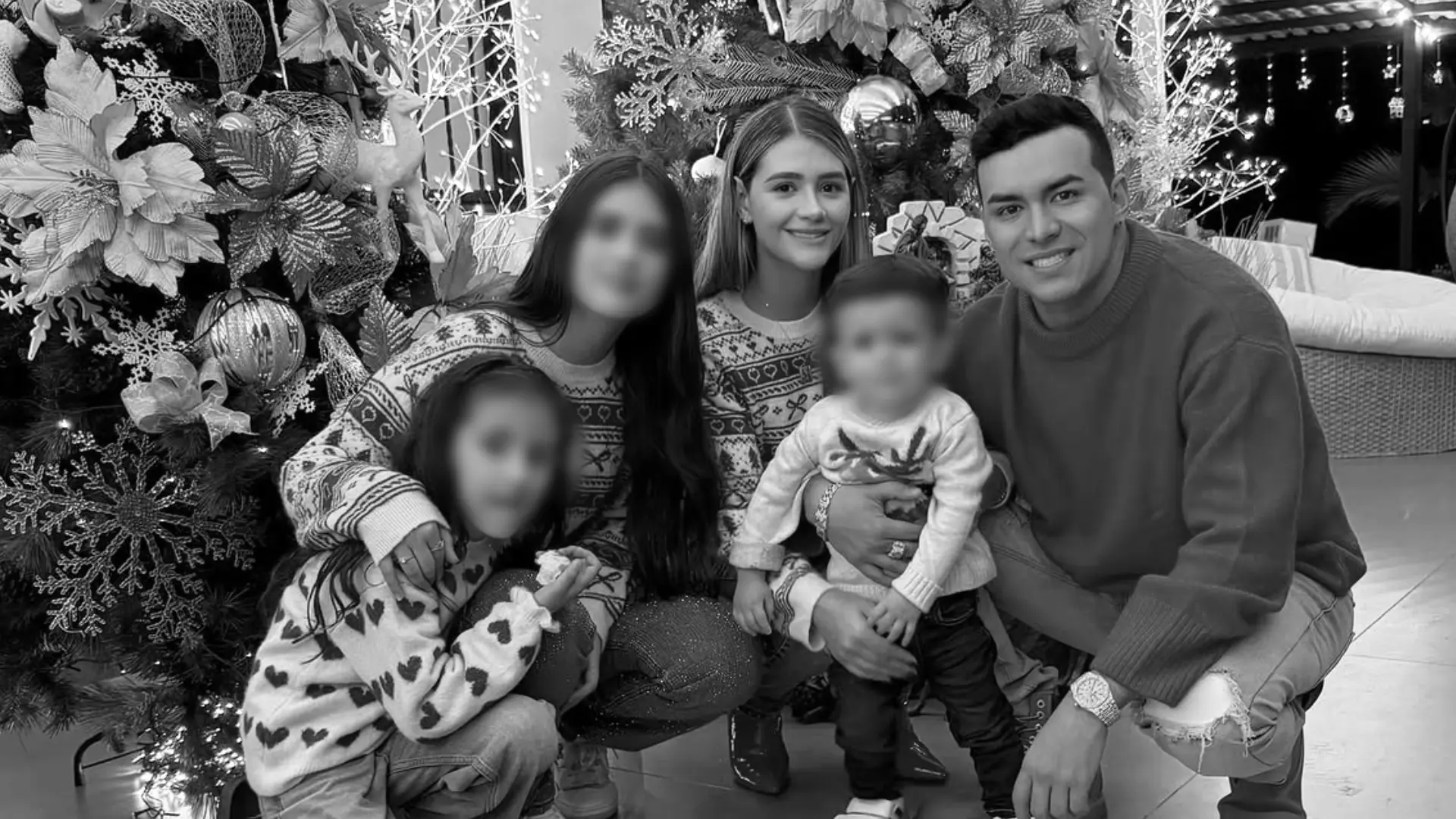 Yeison Jiménez y su familia