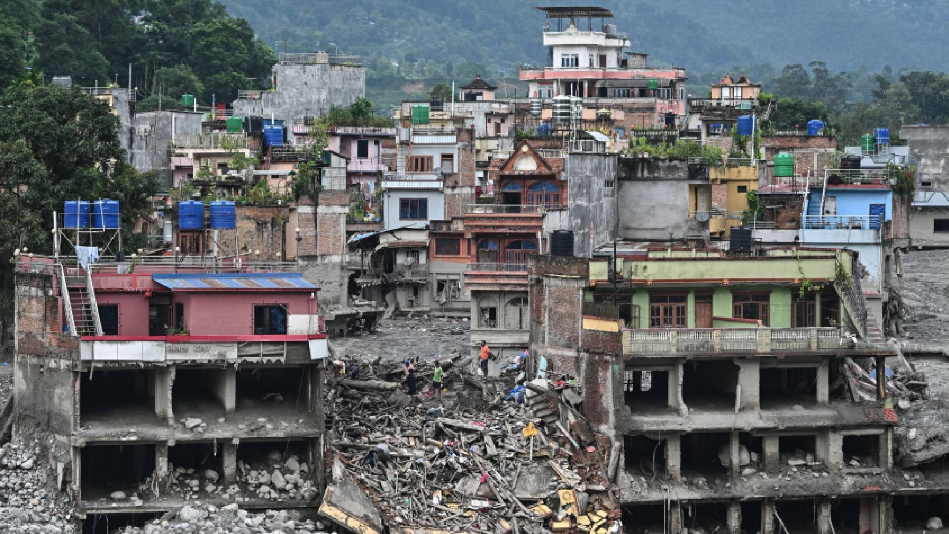 Avalancha entre Nepal y China