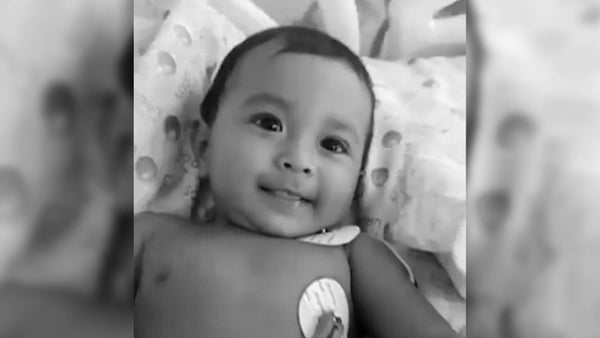 Falleció Luciana, la bebé de ocho meses que esperaba un traslado de Neiva a Bogotá Falleció Luciana, la bebé de ocho meses que esperaba un traslado de Neiva a Bogotá
