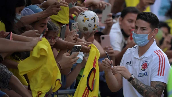Más allá del deporte: este es el impacto económico que genera la llegada de James Rodríguez al fútbol colombiano Más allá del deporte: este es el impacto económico que genera la llegada de James Rodríguez al fútbol colombiano