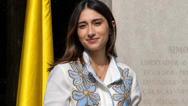 “La orden fue directa”: Laura Sarabia es imputada por tres delitos en caso del polígrafo a Marelbys Meza “La orden fue directa”: Laura Sarabia es imputada por tres delitos en caso del polígrafo a Marelbys Meza
