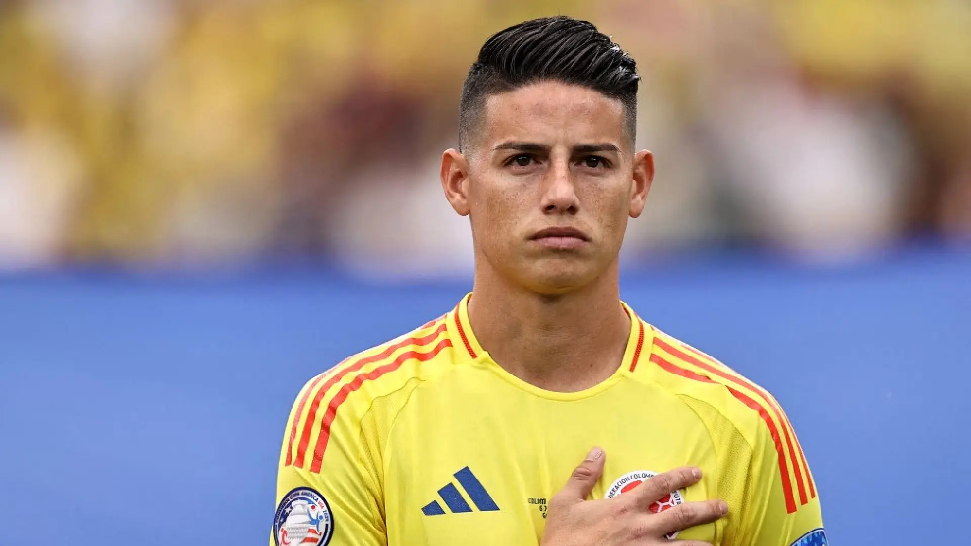 James se retira de la selección.