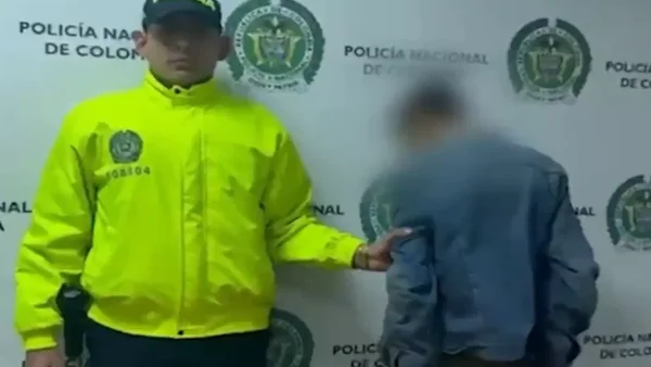 Menor de 14 años fue aprehendido por intentar asesinar con arma blanca a hombre de 32 años en Bogotá Menor de 14 años fue aprehendido por intentar asesinar con arma blanca a hombre de 32 años en Bogotá