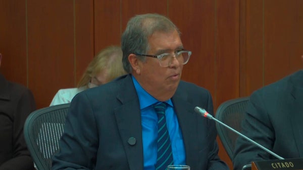 Ministro de Ambiente se declara impedido para decidir sobre Santurbán tras recusación Ministro de Ambiente se declara impedido para decidir sobre Santurbán tras recusación