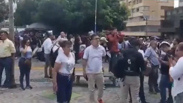 En videos: así se vivió el fuerte temblor de hoy 21 de septiembre de 2026 en Colombia En videos: así se vivió el fuerte temblor de hoy 21 de septiembre de 2026 en Colombia