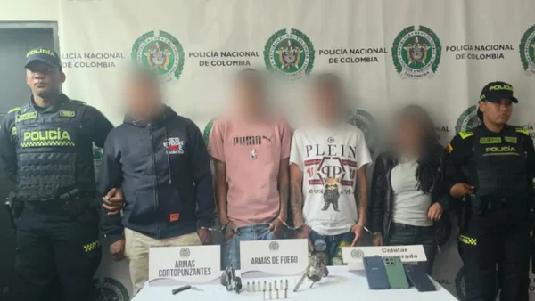 Se hicieron pasar por funcionarios de la Sijín para robar viviendas en Venecia y los capturaron
