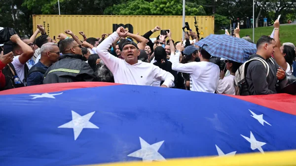 Venezuela excarcela a cerca de 30 presos políticos tras nueva ronda de diálogos Venezuela excarcela a cerca de 30 presos políticos tras nueva ronda de diálogos