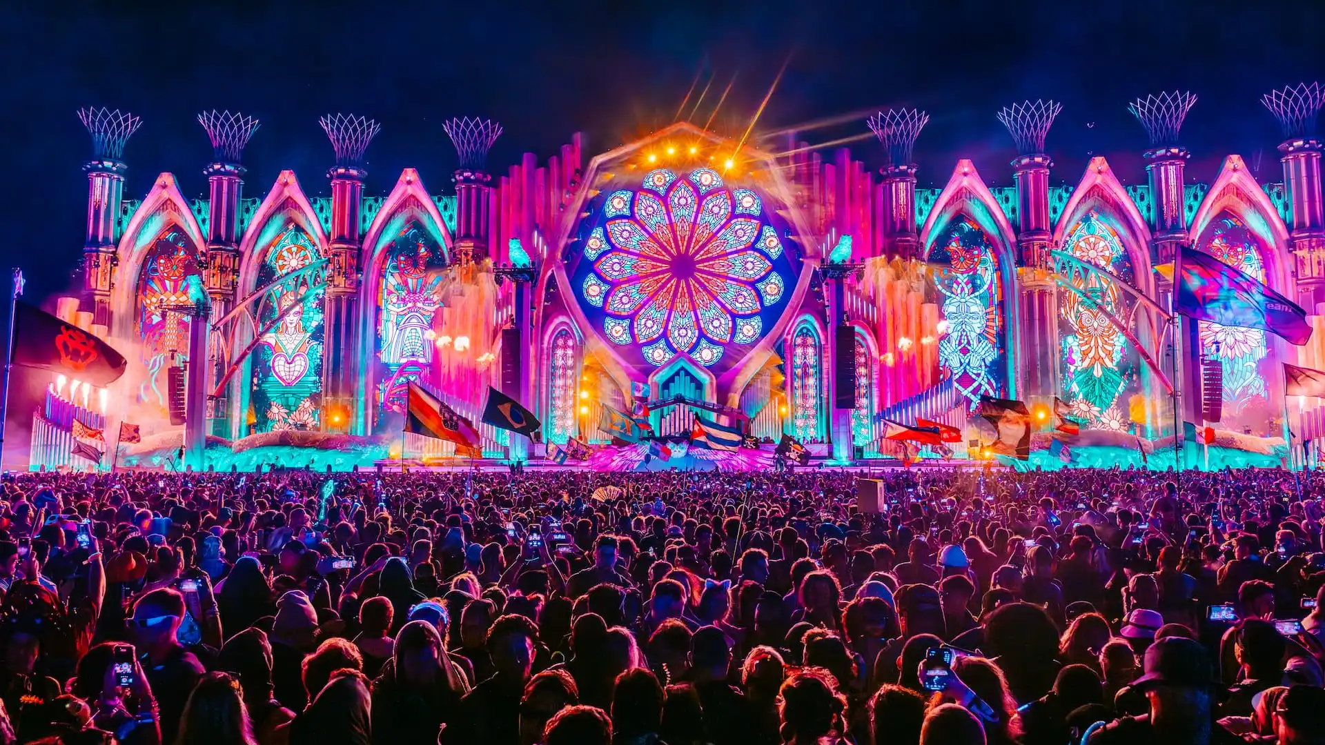 Ticketmaster alerta por entradas falsas para EDC Medellín: así puede evitar fraudes