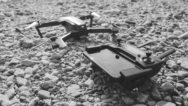 Dos ataques con drones contra la Policía dejaron siete uniformados heridos en Cauca y Chocó Dos ataques con drones contra la Policía dejaron siete uniformados heridos en Cauca y Chocó