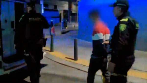 Capturan a dos presuntos fleteros tras frustrado robo millonario en Teusaquillo Capturan a dos presuntos fleteros tras frustrado robo millonario en Teusaquillo