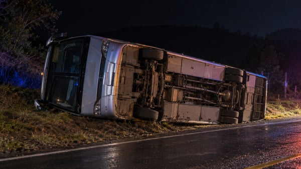 Agrupación de reconocido cantante de vallenato de Colombia sufrió aparatoso accidente: esto se sabe Agrupación de reconocido cantante de vallenato de Colombia sufrió aparatoso accidente: esto se sabe