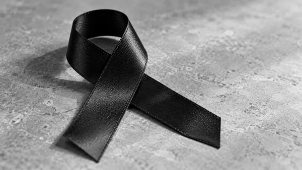 Murió reconocido cantante: su familia confirmó lo sucedido Murió reconocido cantante: su familia confirmó lo sucedido