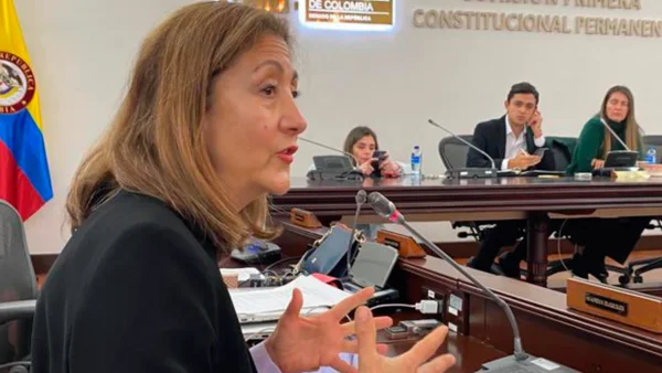 Ingrid Betancourt se pronuncia por polémicas declaraciones de ‘Timochenko’ ante la JEP Ingrid Betancourt se pronuncia por polémicas declaraciones de ‘Timochenko’ ante la JEP