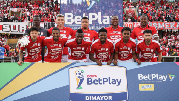 Santa Fe sufrió más de la cuenta con Fortaleza y clasificó en Copa Betplay: reviva la tanda de penales Santa Fe sufrió más de la cuenta con Fortaleza y clasificó en Copa Betplay: reviva la tanda de penales