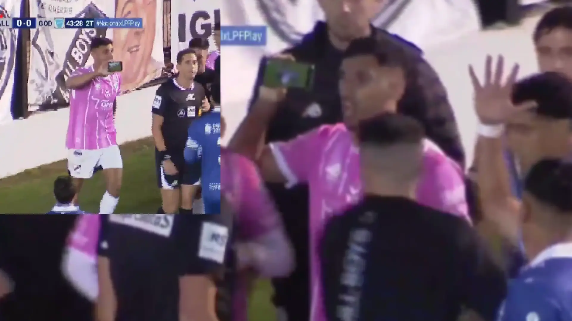 Insólito momento en el fútbol argentino: el arbitro se equivocó y jugador entró a mostrarle la jugada en el celular.