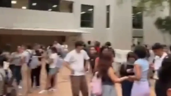 VIDEOS| Así se vivió el fuerte temblor en Colombia hoy 13 de octubre de 2026 VIDEOS| Así se vivió el fuerte temblor en Colombia hoy 13 de octubre de 2026
