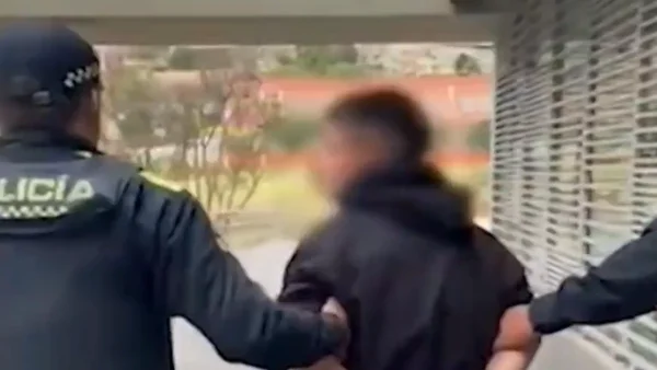 Casi lo matan por robarle una tablet: ladrón le disparó con un arma de fuego Casi lo matan por robarle una tablet: ladrón le disparó con un arma de fuego