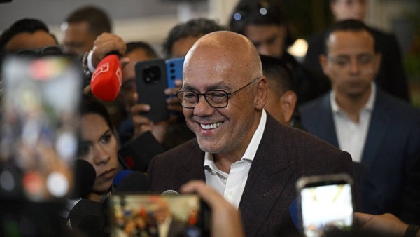 Estados Unidos retira de la lista OFAC y levanta sanciones económicas a Jorge Rodríguez, líder de la Asamblea Nacional de Venezuela Estados Unidos retira de la lista OFAC y levanta sanciones económicas a Jorge Rodríguez, líder de la Asamblea Nacional de Venezuela