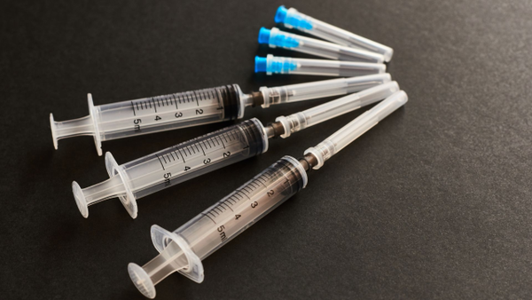 Bluetoothing: la peligrosa droga intravenosa relacionada con el posible aumento del VIH