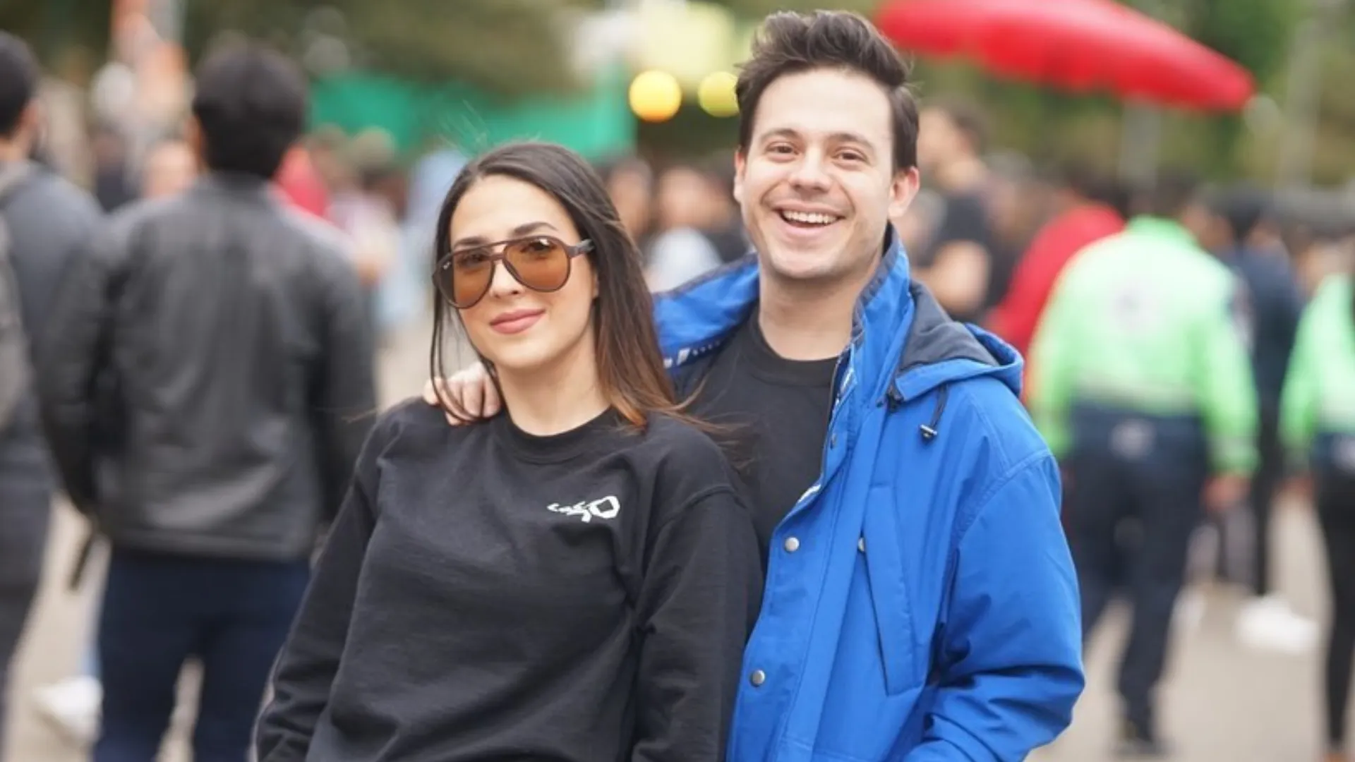 Roberto Cardona y Camila Upegui los 40